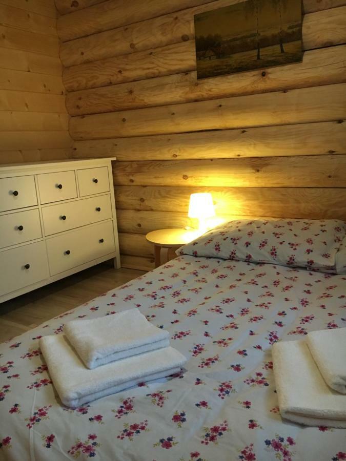 Tadziowka - Dom Z Bali Villa Wegierska Gorka Esterno foto