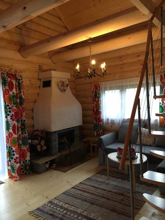 Tadziowka - Dom Z Bali Villa Wegierska Gorka Esterno foto